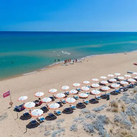 Costanza Club Hotel 4*